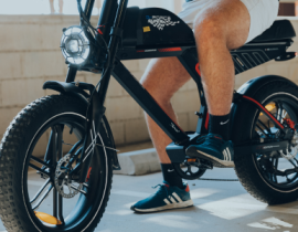 E-bikes en jongeren: tips voor ouders om risico's te verminderen